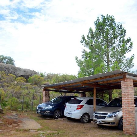 La Toma Complejo De Montana - Cabanas Y Habitaciones En Hosteria Mina Clavero Exteriör bild