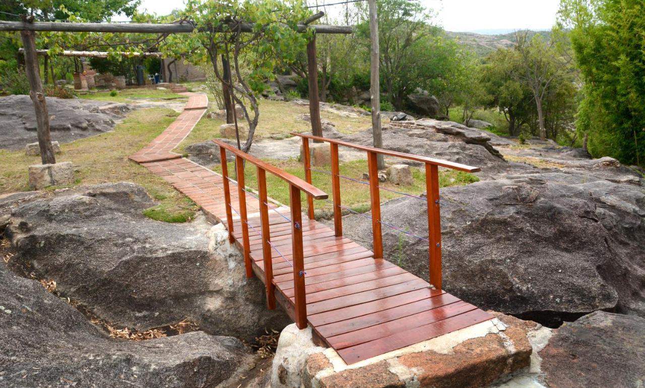 La Toma Complejo De Montana - Cabanas Y Habitaciones En Hosteria Mina Clavero Exteriör bild